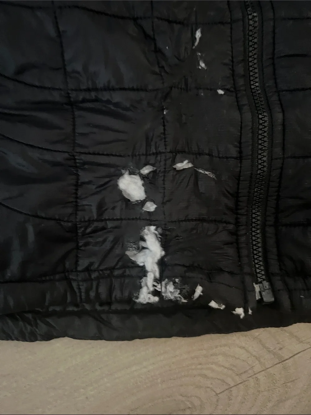 The North Face Black Quilted Puffer Jacket for men small defect